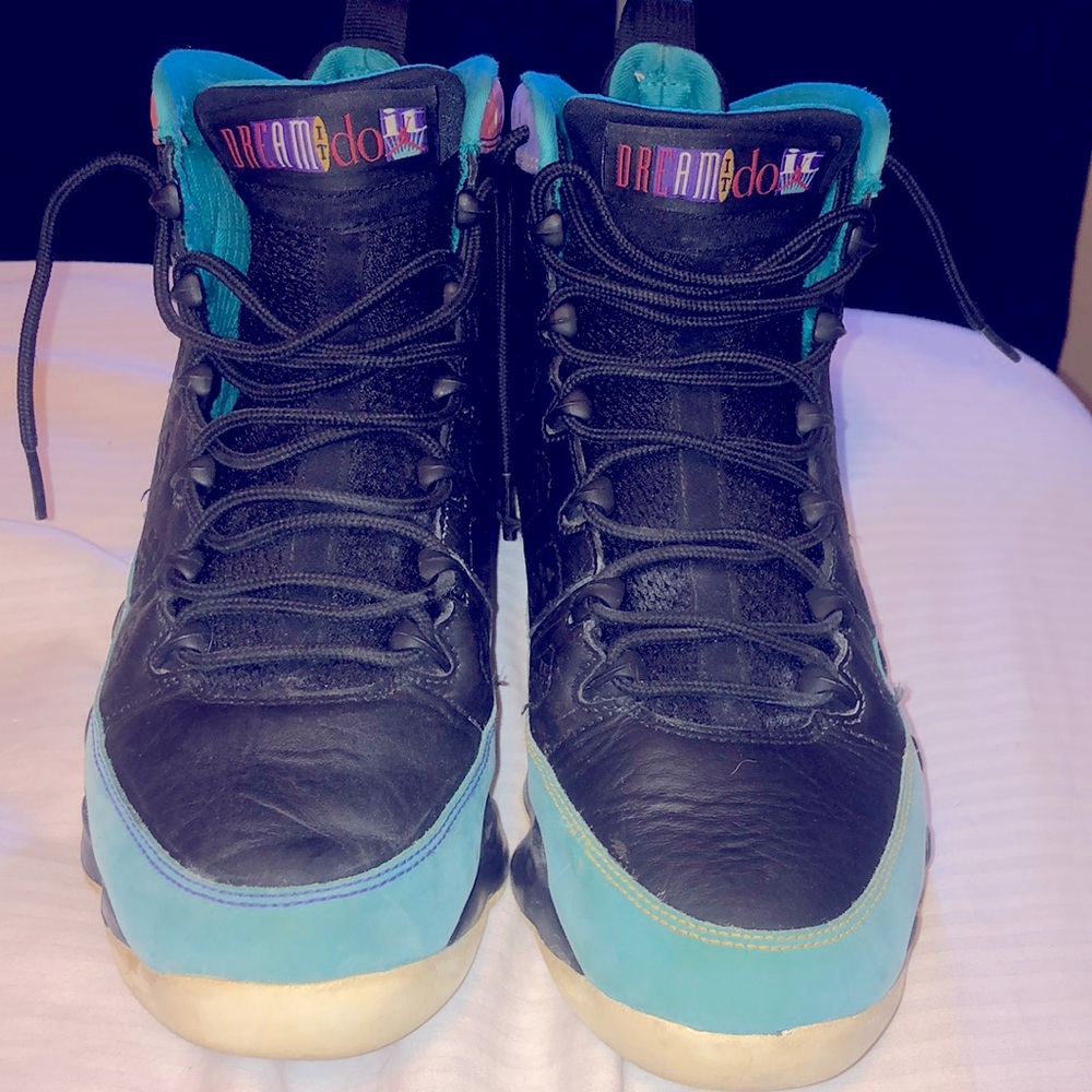 Jordan retro 9 Dream it Do It….men size 10.5